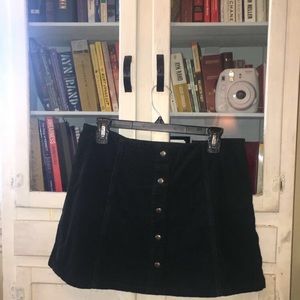 Forrest green skirt with buttons